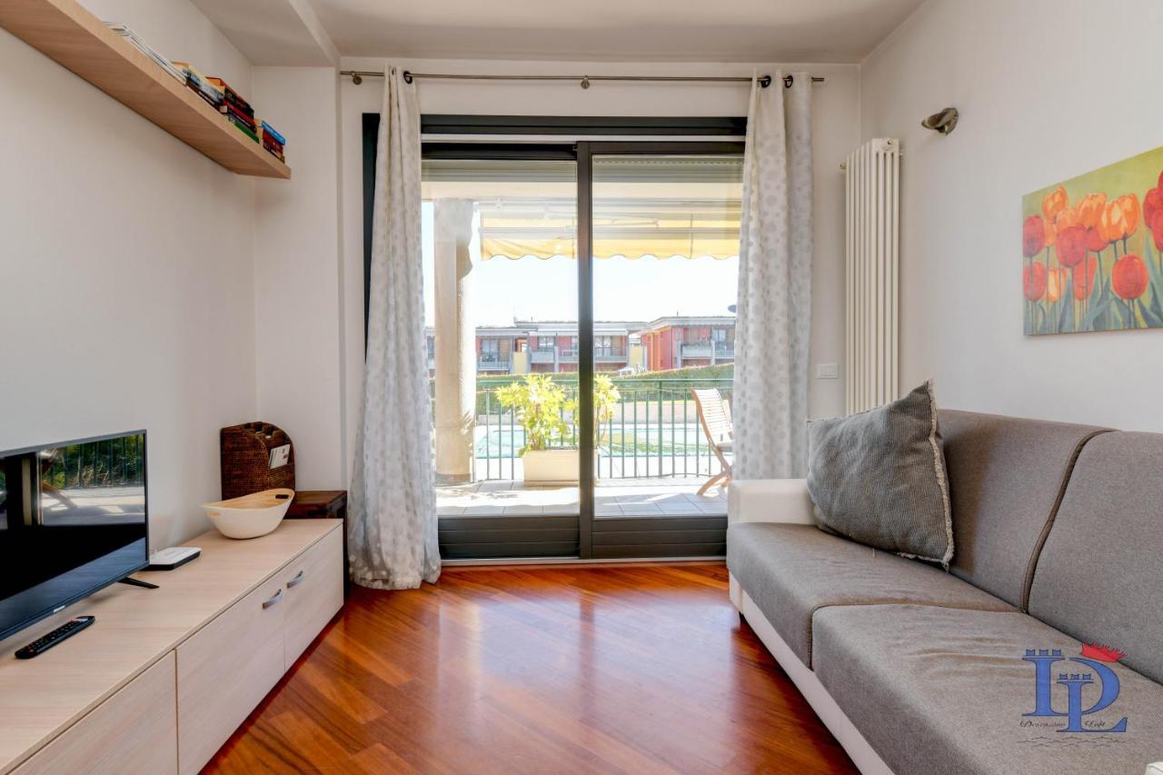 Desenzanoloft Official Partner Marriott Homes & Villas -Butterfly And 5 Pools Family Apartment Desenzano del Garda Exterior foto