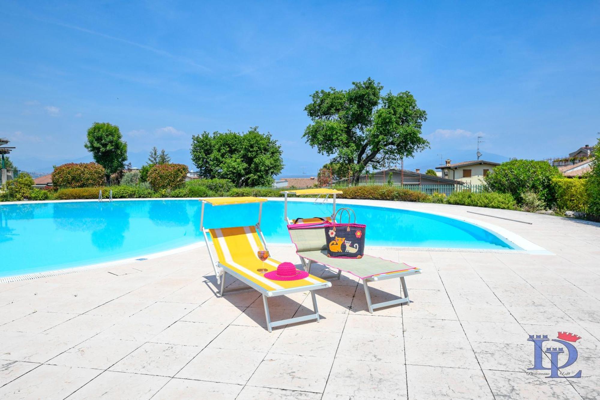 Desenzanoloft Official Partner Marriott Homes & Villas -Butterfly And 5 Pools Family Apartment Desenzano del Garda Exterior foto